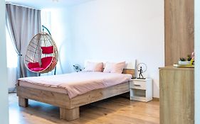 Thome Hoia Studio 1Bedroom